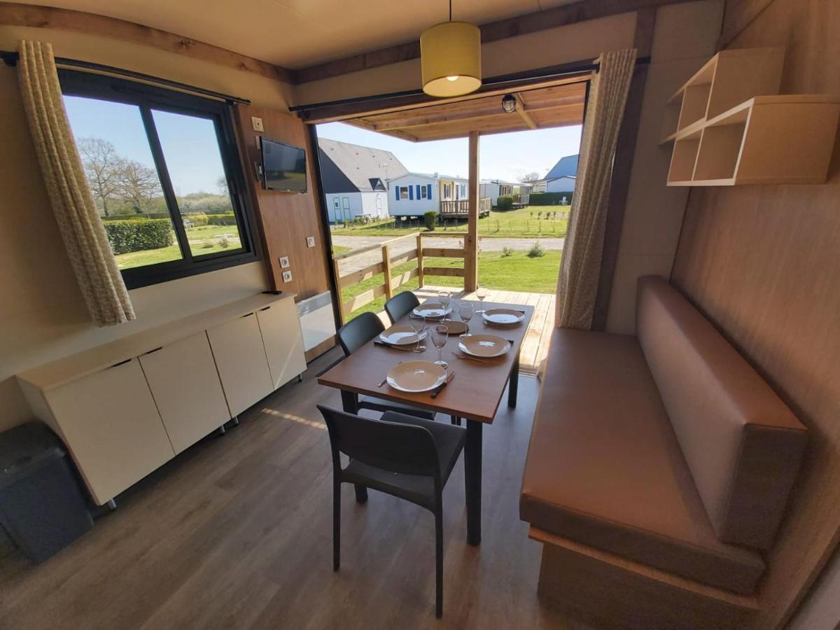 Camping Sainte Mere Eglise Bagian luar foto