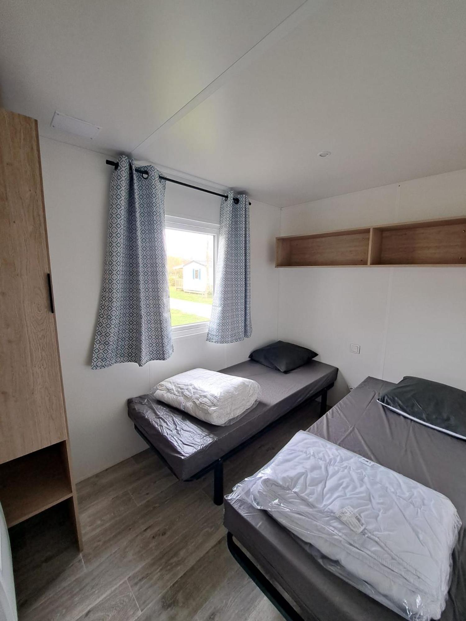 Camping Sainte Mere Eglise Bagian luar foto