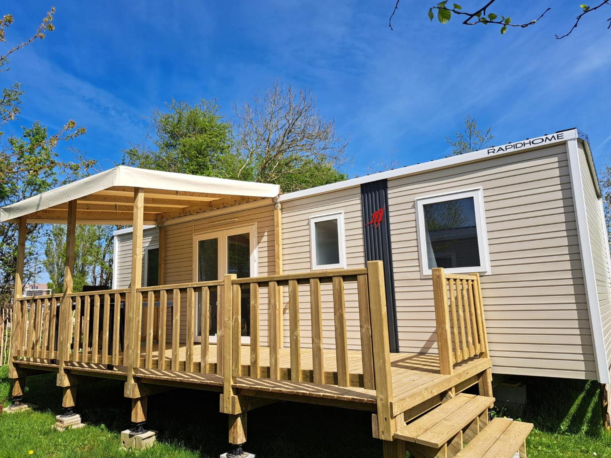 Camping Sainte Mere Eglise Bagian luar foto
