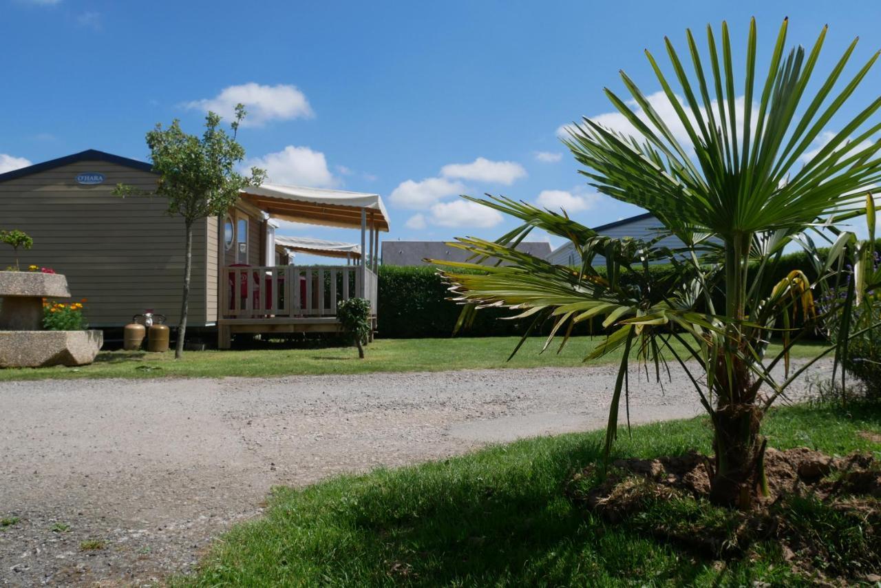Camping Sainte Mere Eglise Bagian luar foto