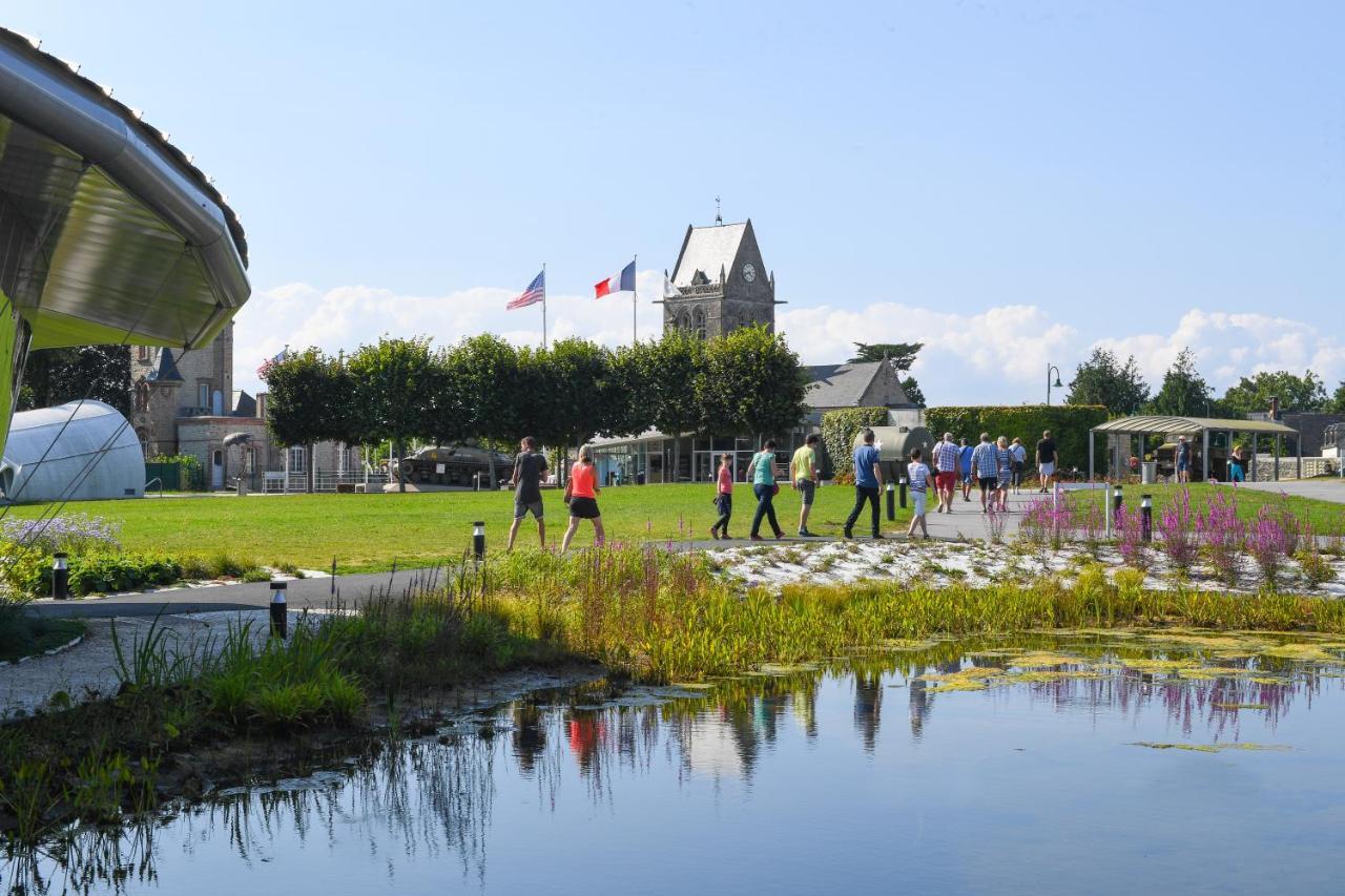 Camping Sainte Mere Eglise Bagian luar foto